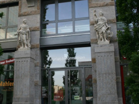 Leipzig-Altstadt-Katarinenstr-Figuren Jöchersches Haus um 1738